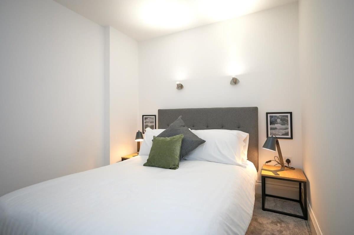 Lovely 2 Bedroom Apartment In Preston Preston  Esterno foto