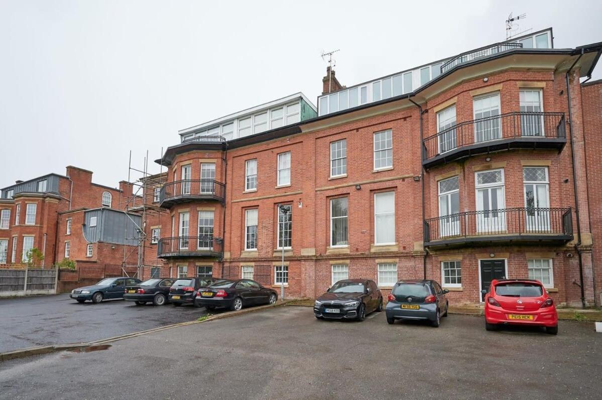 Lovely 2 Bedroom Apartment In Preston Preston  Esterno foto